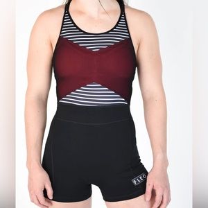 Fleo singlet. Worn 3 times and always washed on delicate and air-dried.